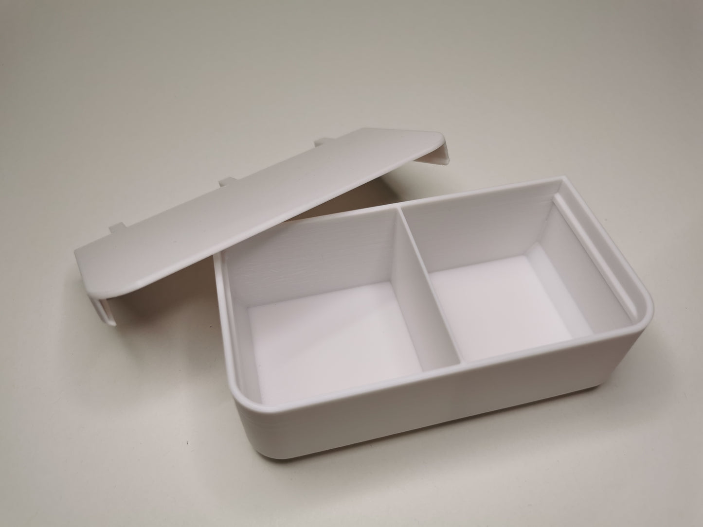 Große Schubladen-Box