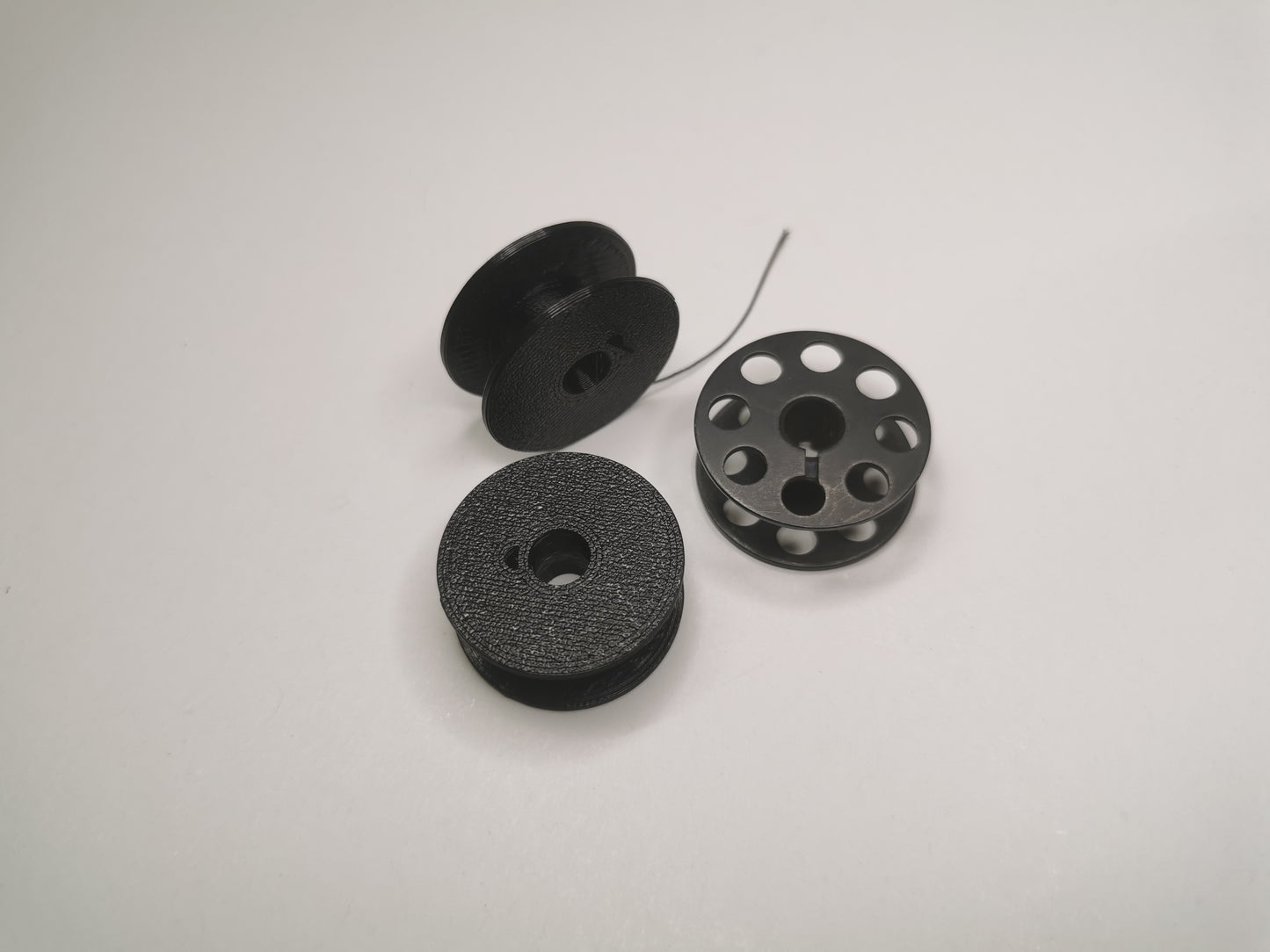 große Unterspulen für Nähmaschine