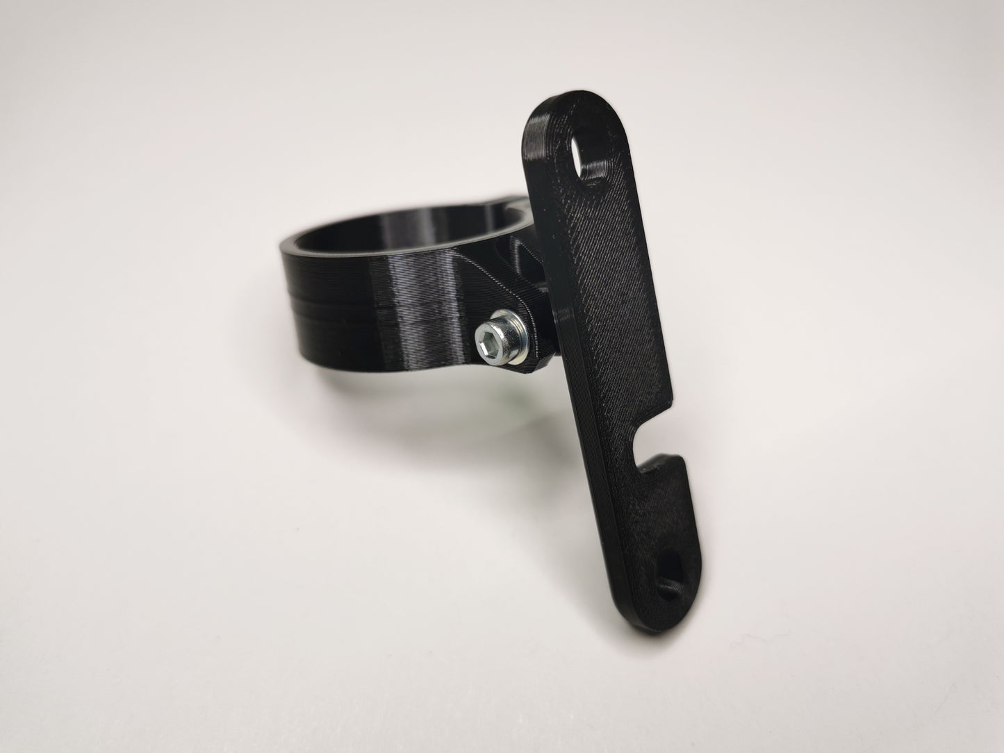 Rücklicht-Halterung für Stangendurchmesser 26,5mm - 32mm