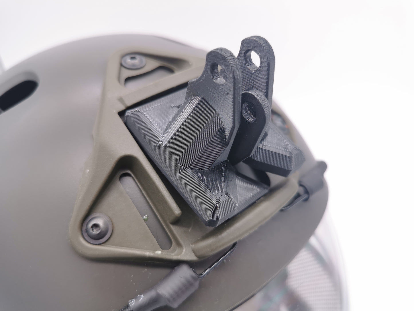 GoPro-Halterung für WarQ-Helm