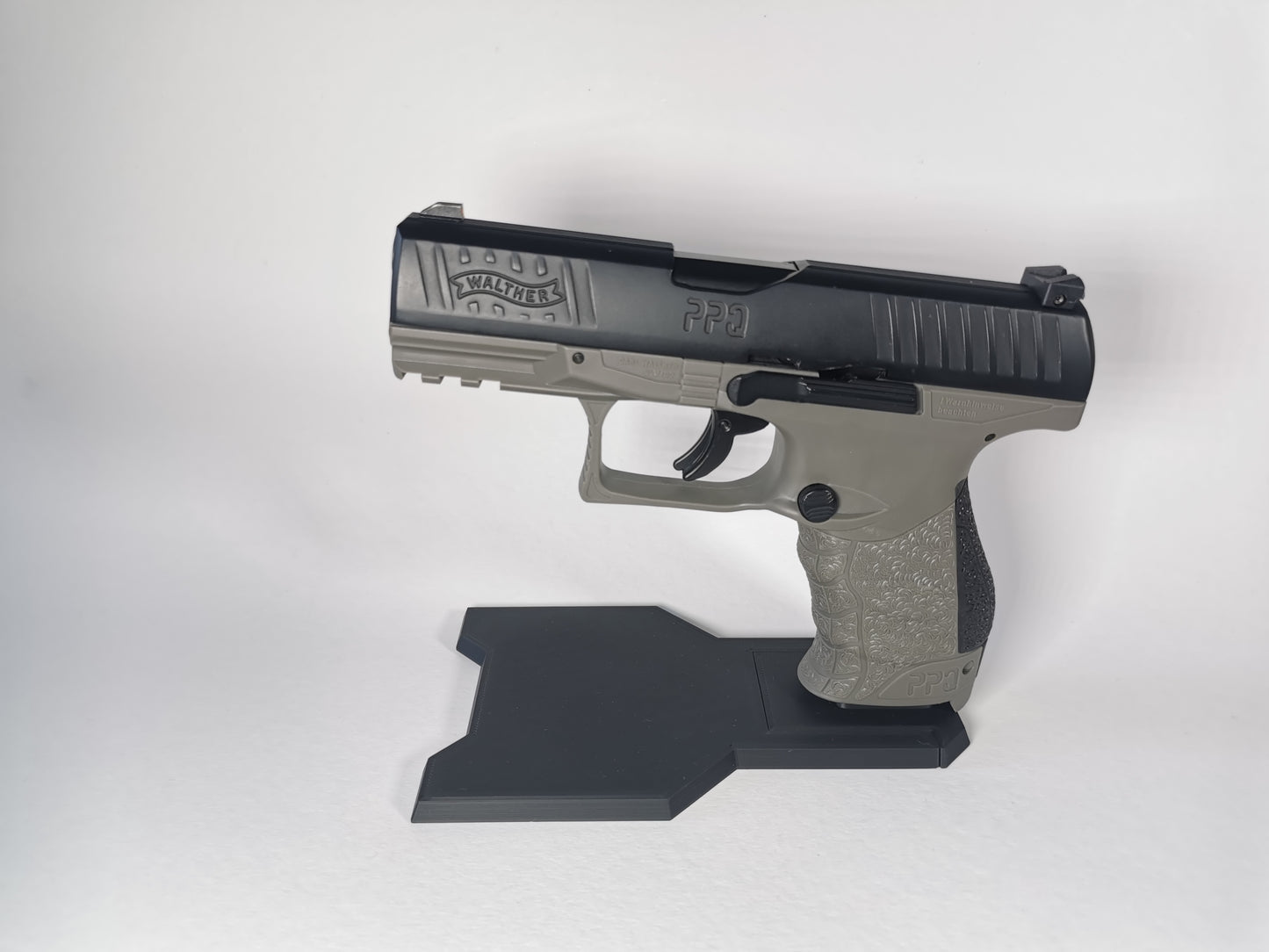 Pistolen-Ständer, modular