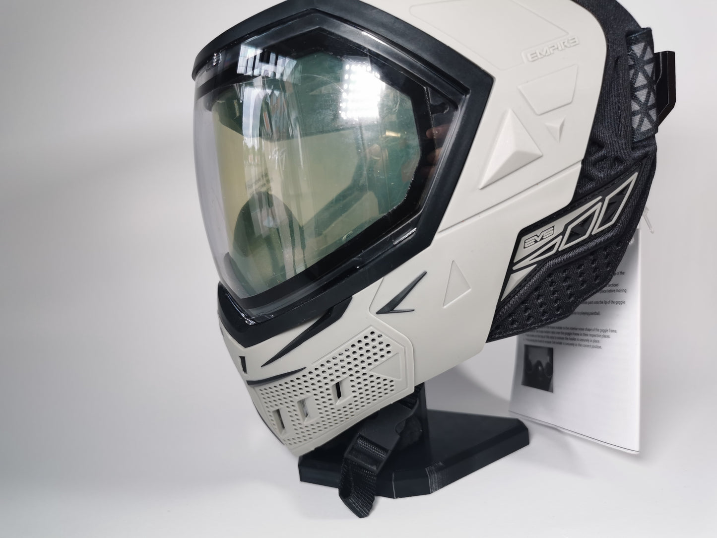 Paintball-Masken-Ständer