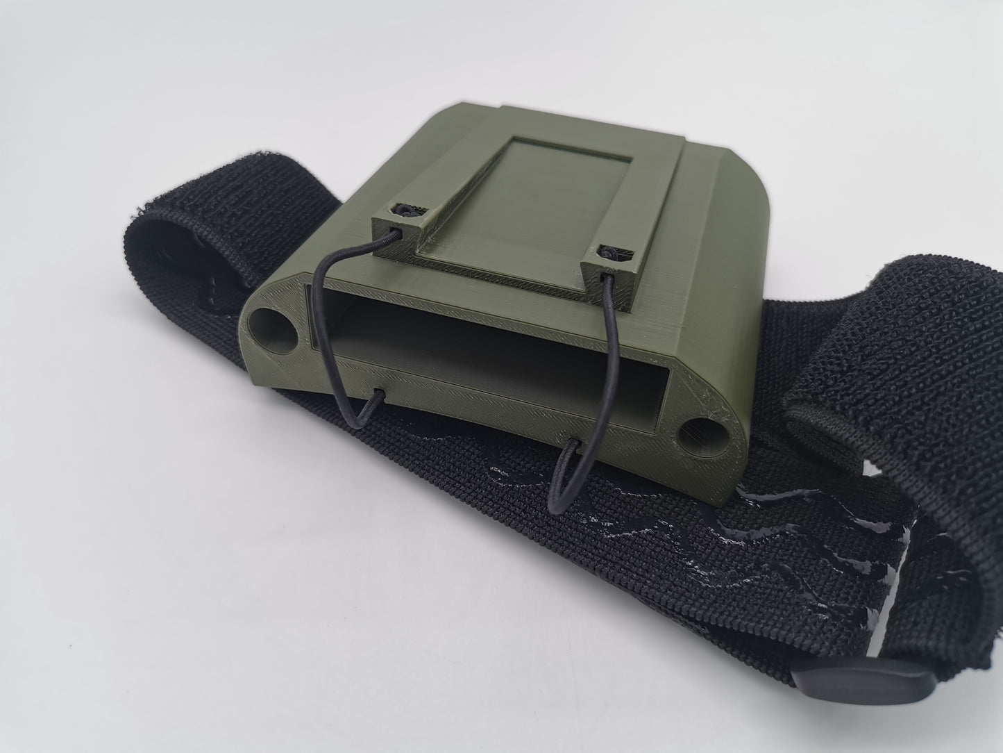 Handy- oder Tablet-Beinhalterung für Piloten - Einzelteile